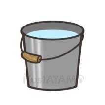 ブリキバケツ（水入り）