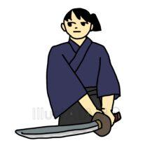 日本刀を構える男性